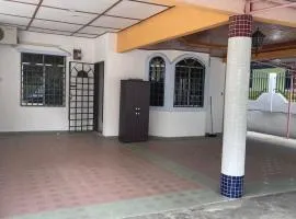 Homestay Taman Bahagia