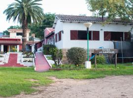 Los Manantiales – hotel w mieście Tanti