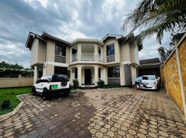 Ultra Life Home, hotel di Arusha