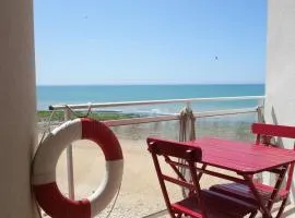 Appartement sur la plage avec parking privé à Longeville-sur-Mer - FR-1-336-127