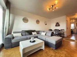 Le Bary - 10p - 100m2 - Gare - Parking Privé Gratuit