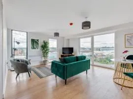 1 Bed Modern Apartment in a Converted Mill