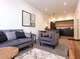 Modern 1 Bedroom Apartment in Bolton, apartment in Bolton