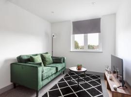 Cosy & Modern 1 Bed Apartment Leeds: Leeds, Middleton Parkı yakınında bir otel