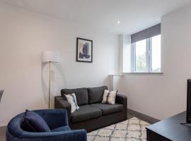 Amazing 1 Bedroom Apartment Leeds, vakantiewoning in Leeds
