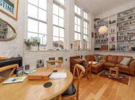 Charming 1 Bedroom Apartment in old School House