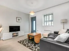 Stylish 1 Bedroom Apartment in Central Woking