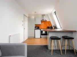 Modern 1 Bed Budget Apartment in Central Halifax