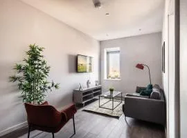 Modern & Spacious 2 Bed Apartment in Waterloo Liverpool