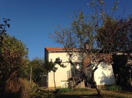 La Petite Maison Rustique, hotel sa Eyzerac