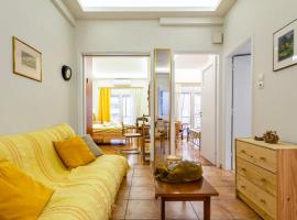 Athens Perfect Spot - Zografou Cozy Home, hôtel à Athènes
