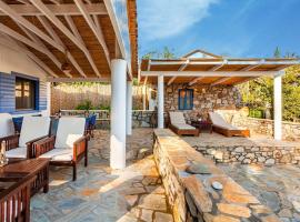 The Blue House Seaside Retreat - Fully equipped, villa en Chrani