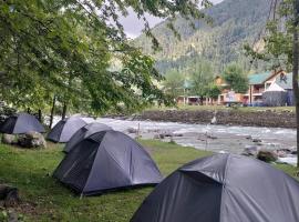 RIVERFRONT CAMPS AND HIKES, campsite in Pahalgām