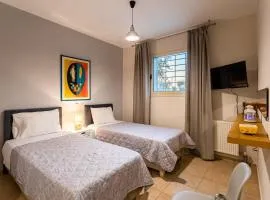 Kitries Summer Getaway - Eden Sandy Suite