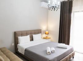 HILI RESORT LUXURIOUS SEASIDE APARTMENT, hotel con jacuzzi en Alexandroupolis