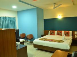 Cubbon Suites - 10 Minute walk to MG Road, MG Road Metro and Church Street, hotel cerca de St. Mark's Cathedral, Bangalore