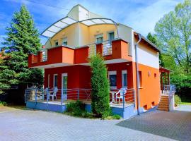 Haus Maria Appartements, acomoda&ccedil;&atilde;o com cozinha em Zalakaros