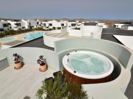 Casa Lucia, hotel in Villaverde