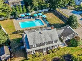 Heated Pool AC 1 2 Mile to Beach
