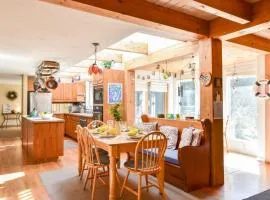 Beautiful private & spacious great location large outdoor stone patio