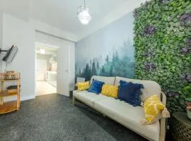 526 Gloucester Flat 2- Hopewell
