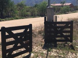 Casa amoblada hasta 3 personas, hotel u gradu Merlo