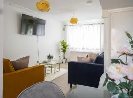 Luxurious 2-Bed House in Dartford