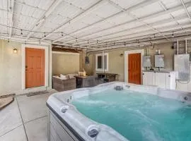 The Pikes Peak Villa -Hot Tub -Mtn Views -Firepit