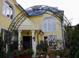 District One Villa with Private Courtyard and Terrace, self-catering accommodation in Bucharest