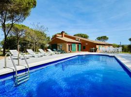 Pins CostaBravaSi, Hotel in Llagostera