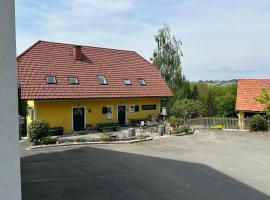 Haus-Eckberg 101, homestay in Gamlitz