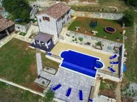 Beautiful stone Villa with private pool near Rabac by WiiBuk