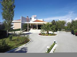 Iris Hotel, hotel Thérmiben