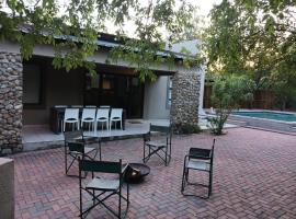 Marloth Cottage, hotel em Marloth Park