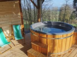 Auwer Hills - Om Stall