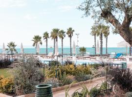 Valerio Resort beach club, hotel i Margherita di Savoia