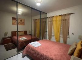 Quarto Suite Relaxante, hotel en Almada