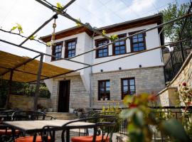 Hotel Pashai, hotel in Gjirokastër