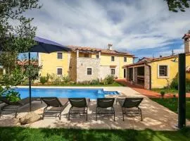 Ferienhaus mit Privatpool für 12 Personen ca 200 qm in Orbanici, Istrien Binnenland von Istrien