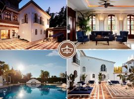 The Touch Club, bed & breakfast Marbellassa