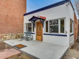 Downtown Salida Cottage with Fireplace and Yard!