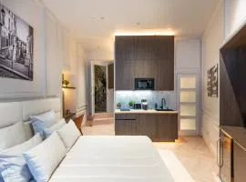 SAINT- PAUL - LUXURY APARTMENT IN HOTEL DE VILLE