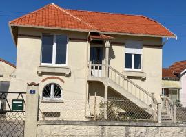 Les chambres du Phare, bed & breakfast i Port-des-Barques