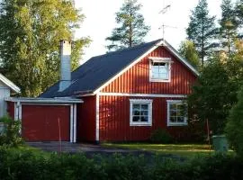 Geräumiges Ferienhaus mit Außensauna, in der Nähe vom Storforsen, Schwedens größten Stromschnellen