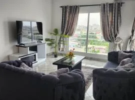 Magnifique appartement à Kotto securise avec groupe electrogene et WiFi