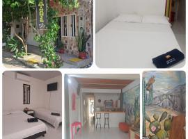 HOSTAL LOS CAMINANTES, hotel en Villavieja