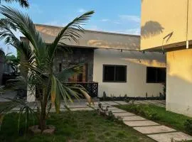 Bobby’s villa