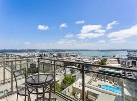 Stunning studio -Gym, Pool & Parking Zodiak Stays