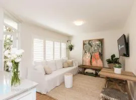 1 Bdrm Manly Beachside Apt With Parking