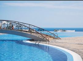 Summer apartment Kaliakria resort، فندق في توبولا